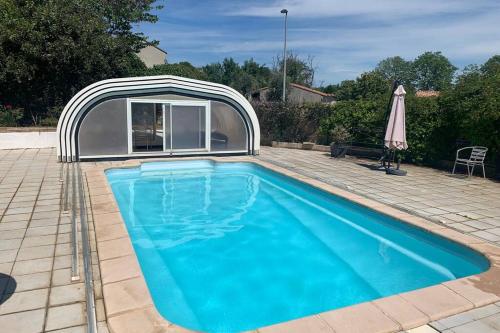 Villa avec piscine gîte à louer Montredon