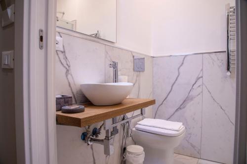AD Suites Tritone - image 10