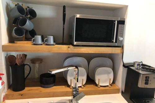 pikralida house (πικραλίδα)