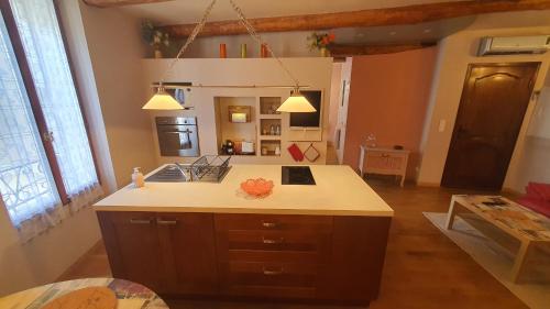 virtuve, Le Petit Cocon in Lezignan-la-Cebe