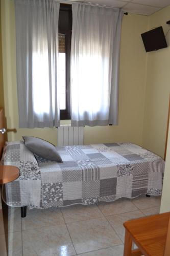 Hostal Bartis - image 5