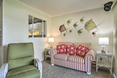 Family-Friendly Condo with Pool Walk to Beach! - image 2