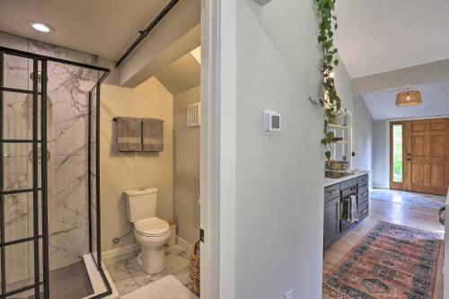 Evergreen Mountain Duplex with Trailhead Access - image 10