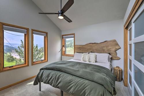Evergreen Mountain Duplex with Trailhead Access - image 12