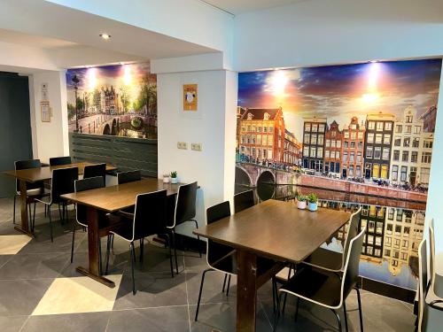 Xplore Hostel Amsterdam 5
