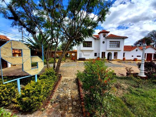 Hotel Santiago Diaz Piedrahita – Villa de Leiva, PA