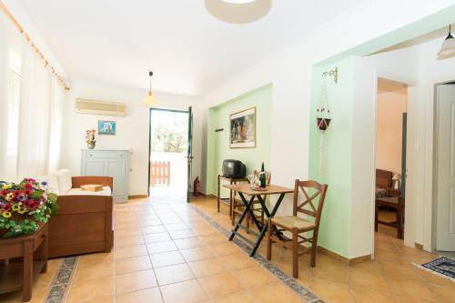 Dionysia's Apartments 5