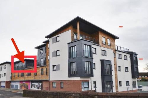 Riverside View Apartment in Balloch, Loch Lomond