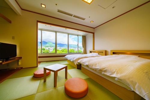 Hotel Beppu Pastoral The 3-star Hotel Beppu Pastoral offers comfort and convenience whether youre on business or holiday in Beppu. Featuring a satisfying list of amenities, guests will find their stay at the property a c