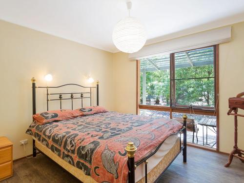 Caseys Pet Friendly Beach Cottage in Mystery Bay