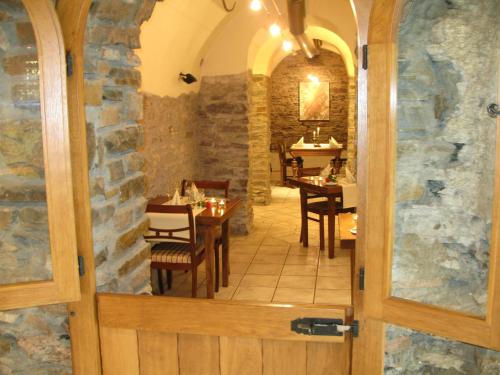 Gast und Weinhof Beim Schneemann - image 7