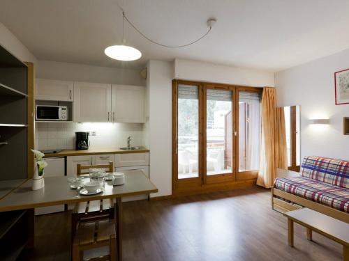 Studio Brides-les-Bains, 1 pièce, 2 personnes - FR-1-512-114 Brides les Bains