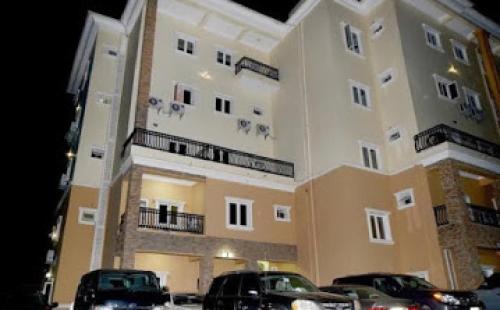 Nippon Grand Hotels - 3 Bd Apartment