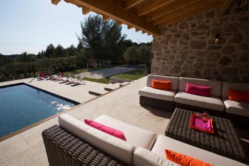 Mas des Avelines - Accommodation - Le Castellet