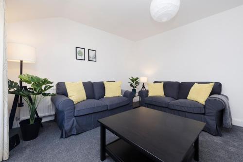 Beautiful 2-BR mews near the famous Princes Street