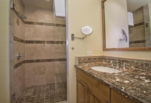 Beaver Creek Landing A404 condo - image 11