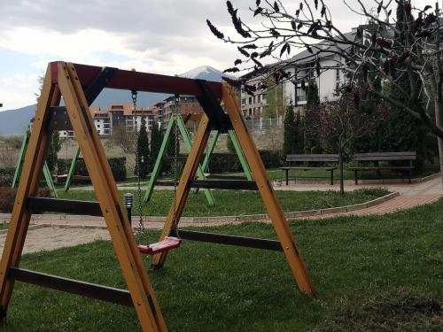 Студио за трима, басейн, Aspen Golf Resort, Банско, Разлог, Raslog (Foto 8)