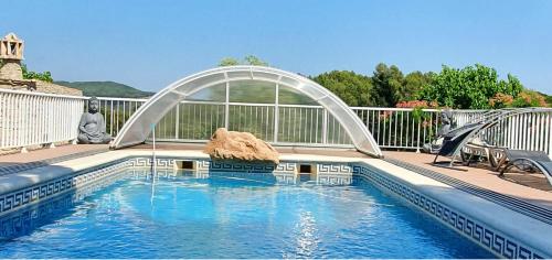  10 bedrooms villa with private pool jacuzzi and enclosed garden at Querol, Pension in Querol bei Pontóns