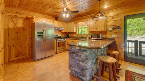 Standing Bear Lodge by Escape to Blue Ridge - image 5