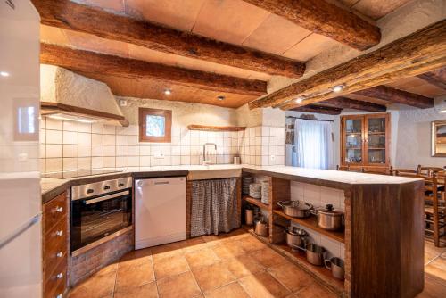 Konyha, Casa Rural Moixella in Lladurs