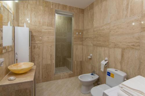 Ap.24 F Linda Residence