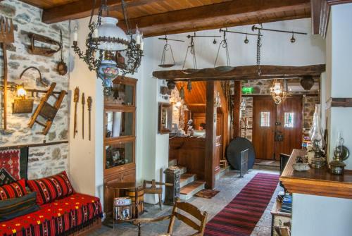 Lobby, Viraggas in Chalkidiki