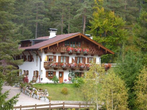 Gästehaus Arnspitzblick in Scharnitz, Österreich