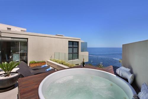 Azamare Guest House – Camps Bay, CO