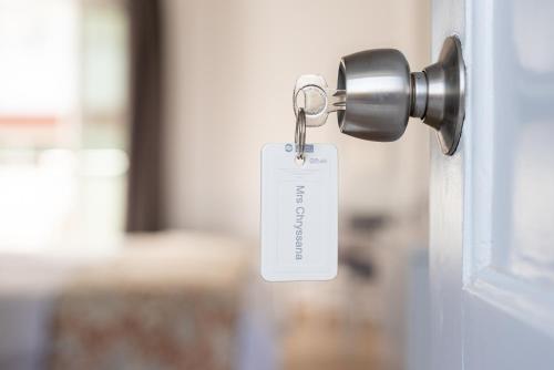 Mrs. Chryssana Beach Hotel - image 9