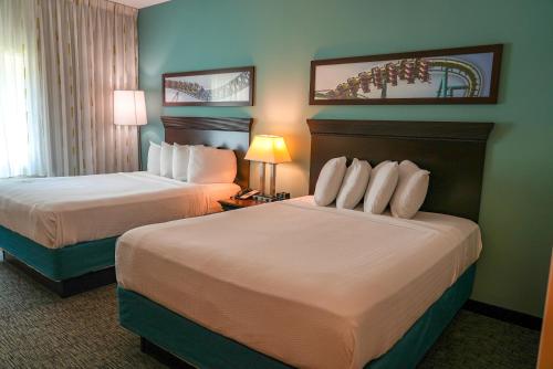 Cedar Point's Express Hotel in Sandusky (OH)