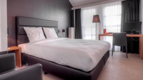 Hotel St James in มอนส์ / เบอร์เกน