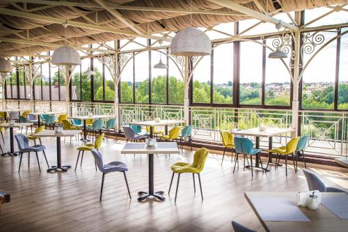 SK Royal Hotel Kaluga - main image