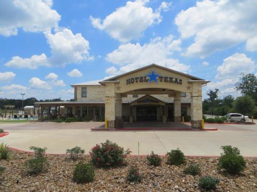 Hotel Texas Hallettsville