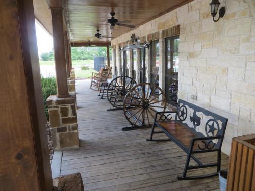 Hotel Texas Hallettsville - 편의 시설/서비스