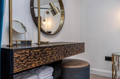 Pamper yourself in our DOUBLE SIZED copper tub -2 bedroom villa, Inverness (Foto 7)