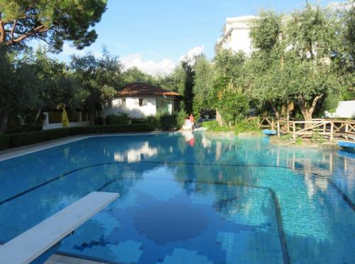La Deliziosa Flat with pool & terrace