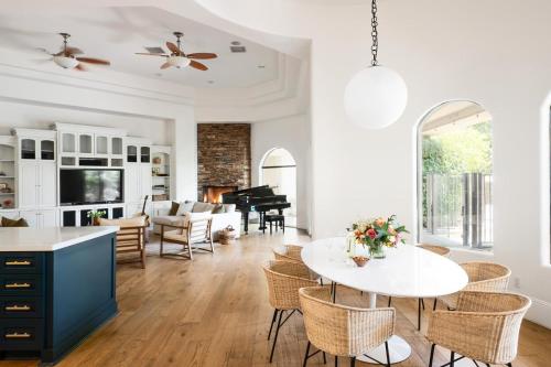Laguna Seca Ct - Villa Verbena - image 10