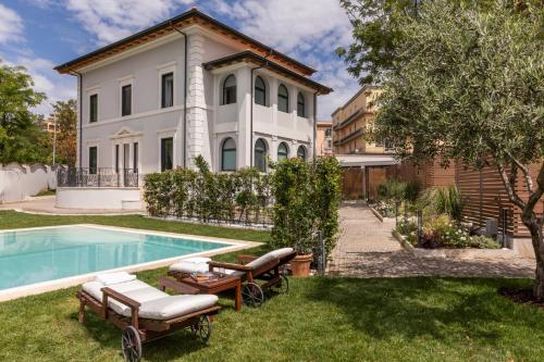 Livia Valeria Palace