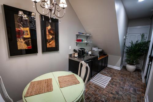 ห้องครัว, Washington Street Quarters in ลูอิสเบิร์ก (WV)