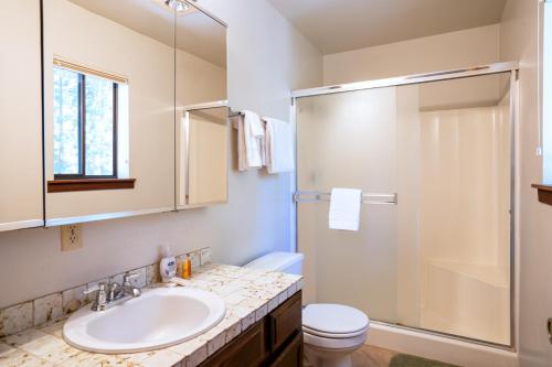 Northstar - Grizzly Bear Cabin - image 10