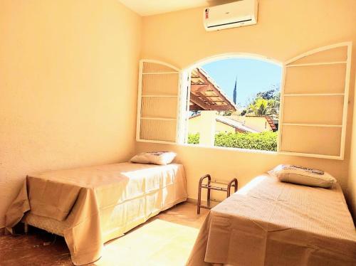 Casa em Escarpas do Lago Ótimo Preço, Aconchegante, Área bem Ampla e Excelente Localização