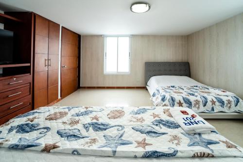 Three-Bedroom Apartment image 5