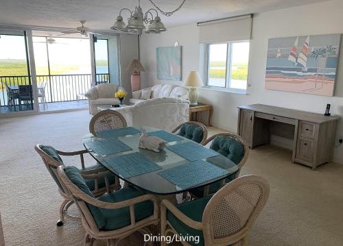 Ocean Harbor #1005B - image 5