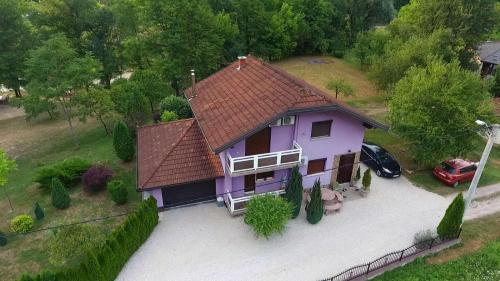 B&B Bihac - EMRAH RIVER UNA - Bed and Breakfast Bihac