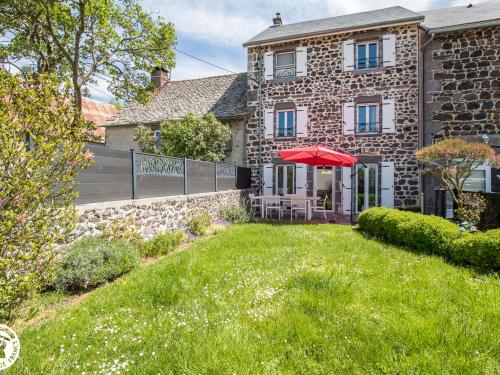 Gîte Nébouzat, 5 pièces, 8 personnes - FR-1-630-128 gîte à louer Bramaud