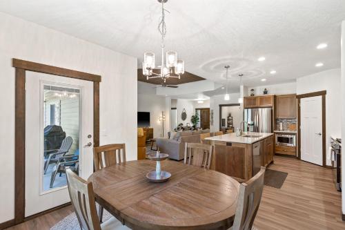 The Lazy Bear in Sandpoint