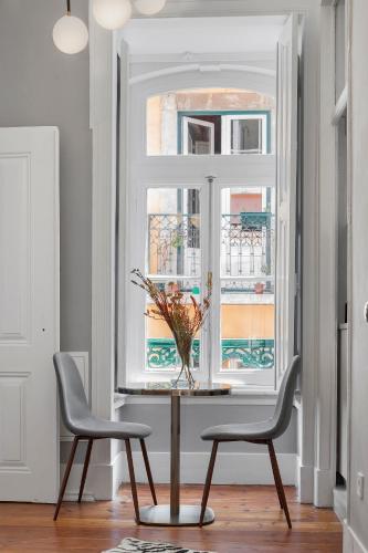 Small Design Studio - Rosa, Bairro Alto, Lisbon