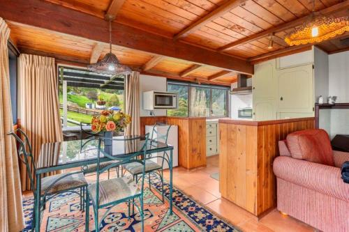 Παροχές, Chartre Manor B&B in Θέιμς