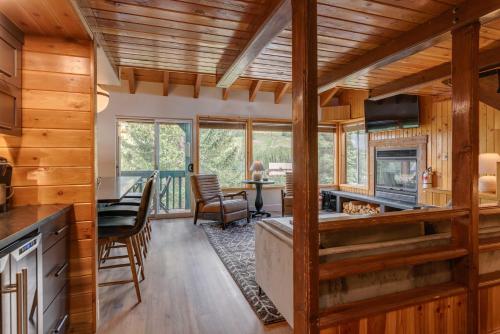 Ski Condo in Chalet Village at Brian Head! - image 10