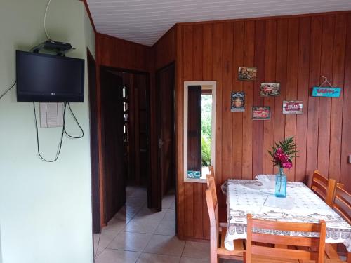 Sleeps 6
